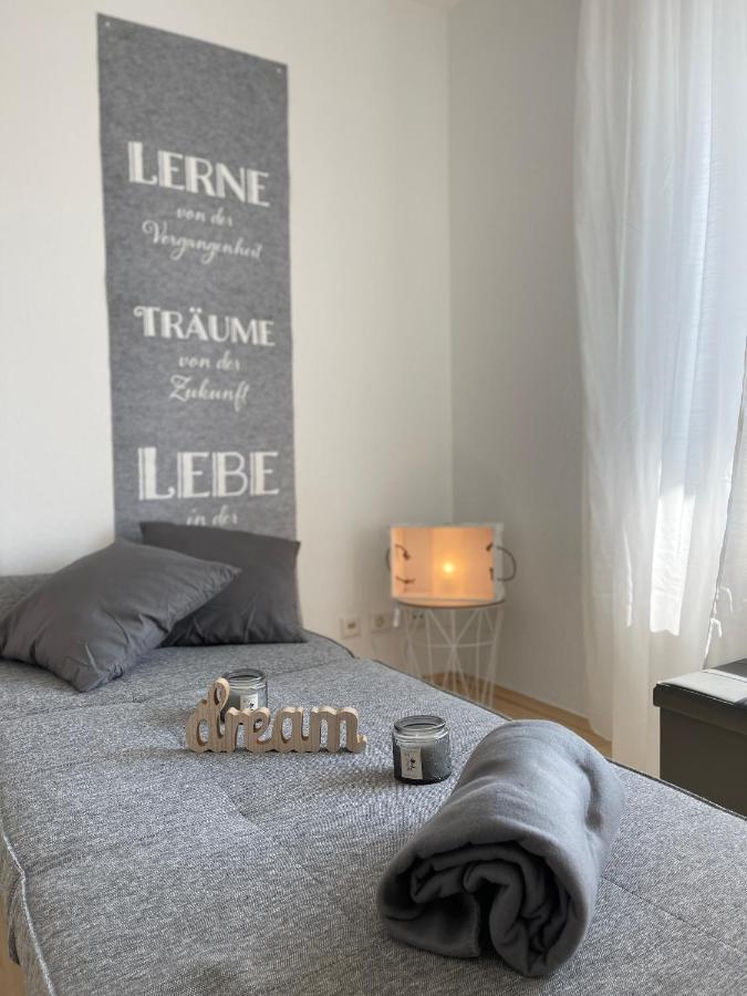 Penthouse - 3 Schlafzimmer- Sonnige Dachterrasse -Whirlpool & Alpenblick - Perfekt Fuer Romantik Oder Familienurlaub Mit Kind, Hund Willkommen - By Ferienwohnenamsee - Uberlingen Bagian luar foto
