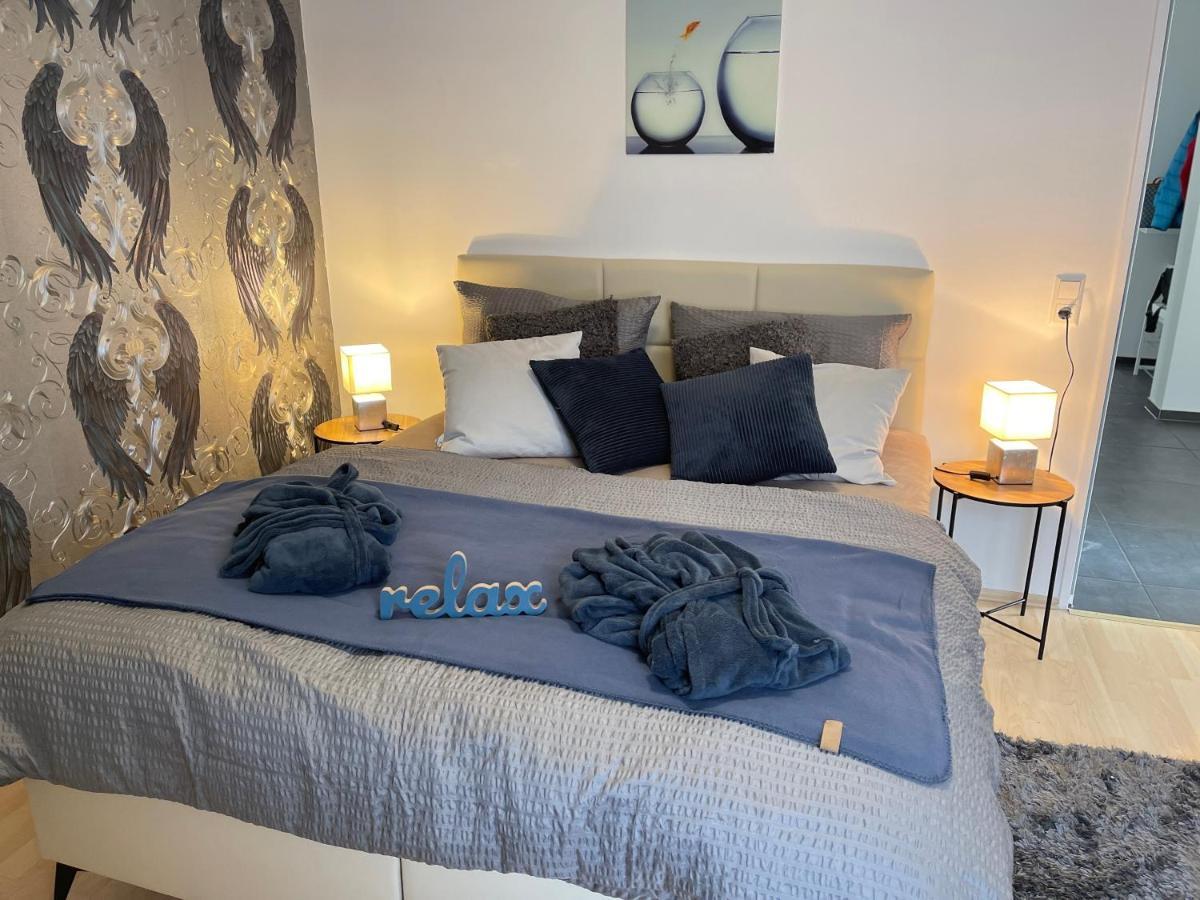 Penthouse - 3 Schlafzimmer- Sonnige Dachterrasse -Whirlpool & Alpenblick - Perfekt Fuer Romantik Oder Familienurlaub Mit Kind, Hund Willkommen - By Ferienwohnenamsee - Uberlingen Bagian luar foto